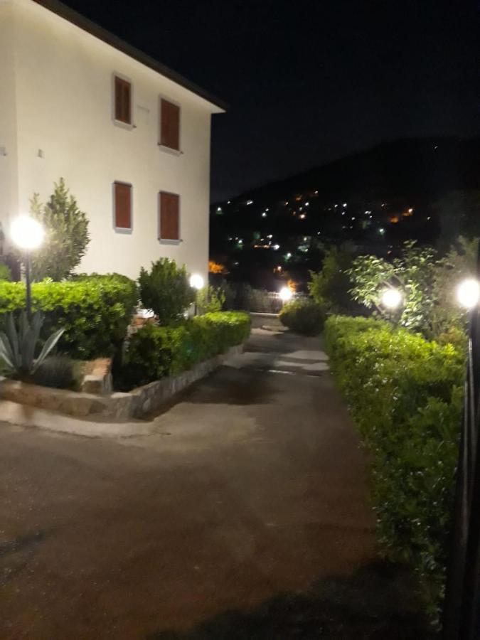Bed and Breakfast Dream & Relax Pimonte Exterior foto
